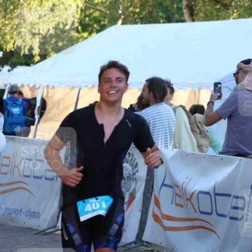 07.09.2025 - 19. Norderstedt Triathlon Zöllner http://msf.ph/oto/8780698 07.09.2025 17:36:51 Ziel 401 meine-sportfotos.de