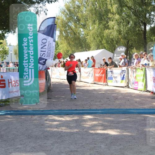 07.09.2025 - 19. Norderstedt Triathlon Zöllner http://msf.ph/oto/8780709 07.09.2025 12:51:20 Ziel 803 meine-sportfotos.de