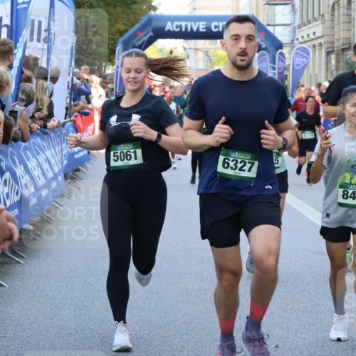 07.09.2025 - BARMER Alsterlauf Strokosch-Dieckow http://msf.ph/oto/8780725 07.09.2025 10:05:59 Ziel 2237, 2254, 2277, 2344, 3154, 3157, 3212, 3321, 3345, 3490, 4082, 4205, 4319, 4342, 4455, 4525, 4537, 4591, 5050, 5240, 5363, 5478, 5595, 5762, 6045, 6085, 6149, 6173, 6231, 6299, 6302, 8076, 8152, 8212 meine-sportfotos.de