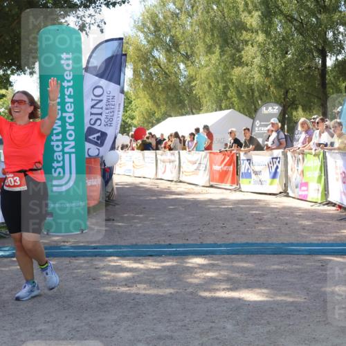 07.09.2025 - 19. Norderstedt Triathlon Zöllner http://msf.ph/oto/8780741 07.09.2025 12:51:22 Ziel 803 meine-sportfotos.de