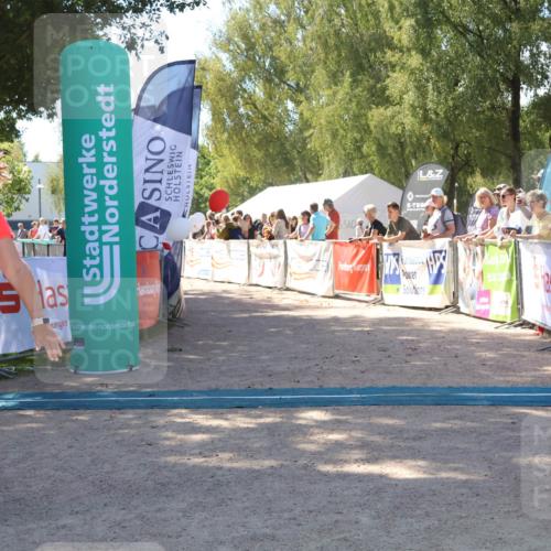 07.09.2025 - 19. Norderstedt Triathlon Zöllner http://msf.ph/oto/8780746 07.09.2025 12:51:22 Ziel 803 meine-sportfotos.de