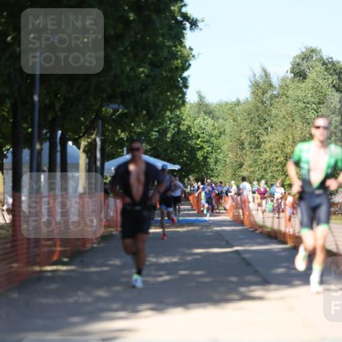 07.09.2025 - 19. Norderstedt Triathlon Michael Strokosch http://msf.ph/oto/8780757 07.09.2025 15:01:55 Laufen 911, 1014 meine-sportfotos.de