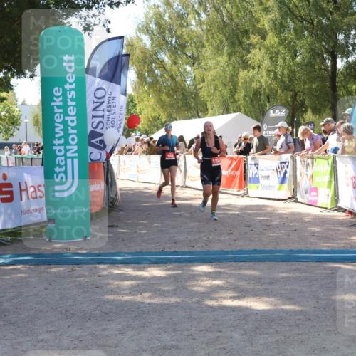 07.09.2025 - 19. Norderstedt Triathlon Zöllner http://msf.ph/oto/8780770 07.09.2025 12:51:30 Ziel 140, 1224 meine-sportfotos.de