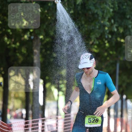 07.09.2025 - 19. Norderstedt Triathlon Michael Strokosch http://msf.ph/oto/8780785 07.09.2025 16:04:49 Laufen 445, 528, 539, 1482 meine-sportfotos.de