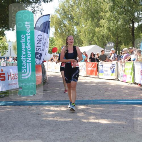 07.09.2025 - 19. Norderstedt Triathlon Zöllner http://msf.ph/oto/8780800 07.09.2025 12:51:32 Ziel 140, 1224 meine-sportfotos.de