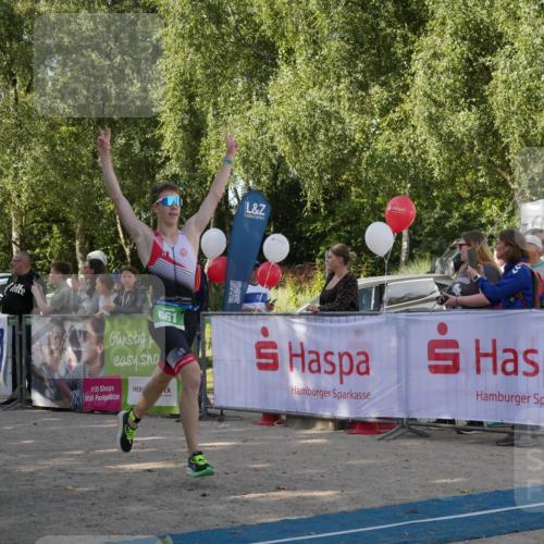 07.09.2025 - 19. Norderstedt Triathlon Zöllner http://msf.ph/oto/8780828 07.09.2025 10:55:56 Ziel 637, 661, 680 meine-sportfotos.de