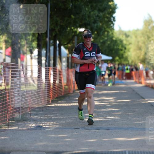 07.09.2025 - 19. Norderstedt Triathlon Michael Strokosch http://msf.ph/oto/8780846 07.09.2025 16:04:55 Laufen 445, 1482 meine-sportfotos.de