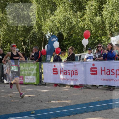 07.09.2025 - 19. Norderstedt Triathlon Zöllner http://msf.ph/oto/8780856 07.09.2025 10:55:59 Ziel 134, 637, 661, 680 meine-sportfotos.de