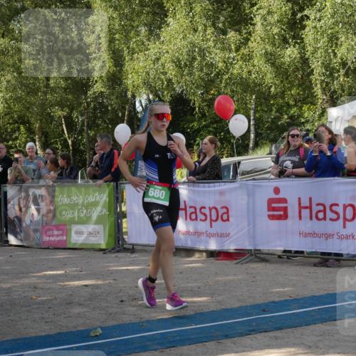 07.09.2025 - 19. Norderstedt Triathlon Zöllner http://msf.ph/oto/8780867 07.09.2025 10:55:59 Ziel 134, 637, 661, 680 meine-sportfotos.de