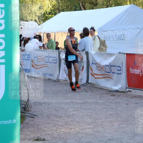 07.09.2025 - 19. Norderstedt Triathlon Zöllner http://msf.ph/oto/8780895 07.09.2025 17:37:39 Ziel 1443 meine-sportfotos.de