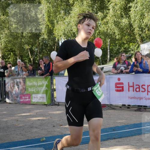 07.09.2025 - 19. Norderstedt Triathlon Zöllner http://msf.ph/oto/8780897 07.09.2025 10:56:02 Ziel 134, 637, 661, 680 meine-sportfotos.de
