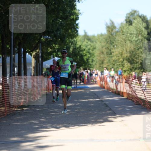 07.09.2025 - 19. Norderstedt Triathlon Michael Strokosch http://msf.ph/oto/8780920 07.09.2025 15:02:12 Laufen 366, 1041, 1421, 1469 meine-sportfotos.de