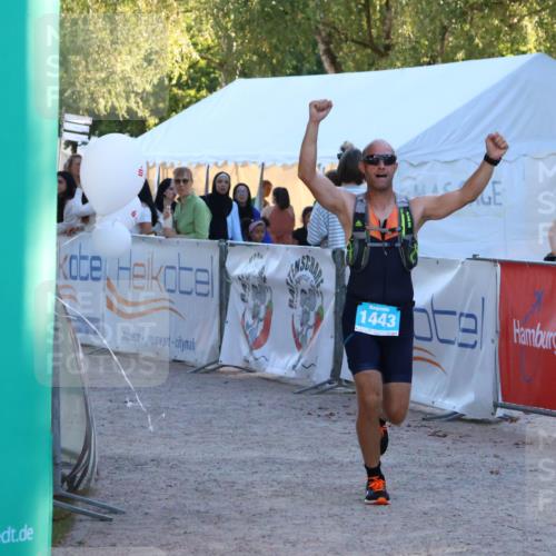 07.09.2025 - 19. Norderstedt Triathlon Zöllner http://msf.ph/oto/8780924 07.09.2025 17:37:41 Ziel 1443 meine-sportfotos.de
