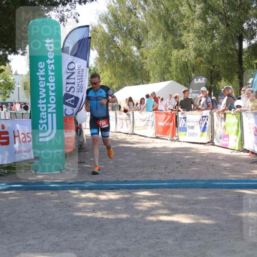 07.09.2025 - 19. Norderstedt Triathlon Zöllner http://msf.ph/oto/8780925 07.09.2025 12:52:13 Ziel 730 meine-sportfotos.de