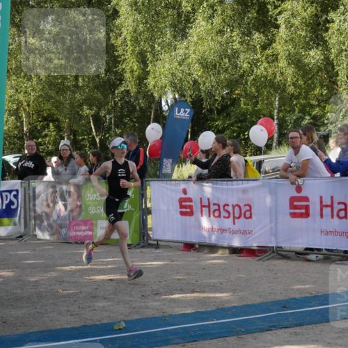 07.09.2025 - 19. Norderstedt Triathlon Zöllner http://msf.ph/oto/8780937 07.09.2025 10:56:21 Ziel 89, 668 meine-sportfotos.de