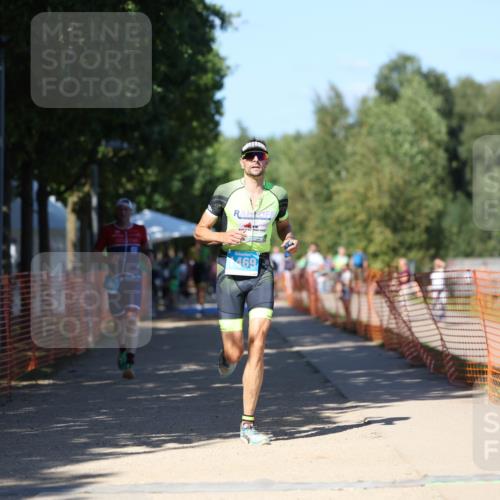 07.09.2025 - 19. Norderstedt Triathlon Michael Strokosch http://msf.ph/oto/8780944 07.09.2025 15:02:14 Laufen 366, 1041, 1421, 1469 meine-sportfotos.de