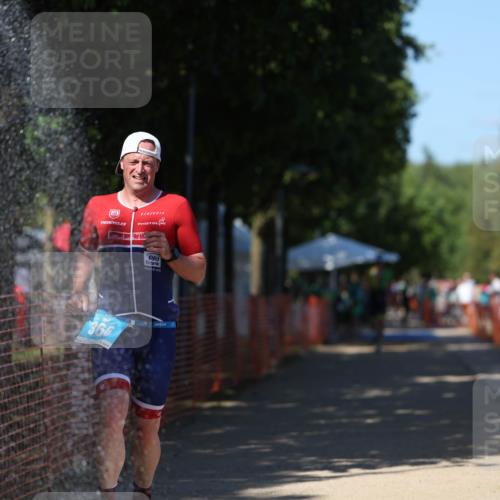 07.09.2025 - 19. Norderstedt Triathlon Michael Strokosch http://msf.ph/oto/8780990 07.09.2025 15:02:19 Laufen 366, 1469 meine-sportfotos.de