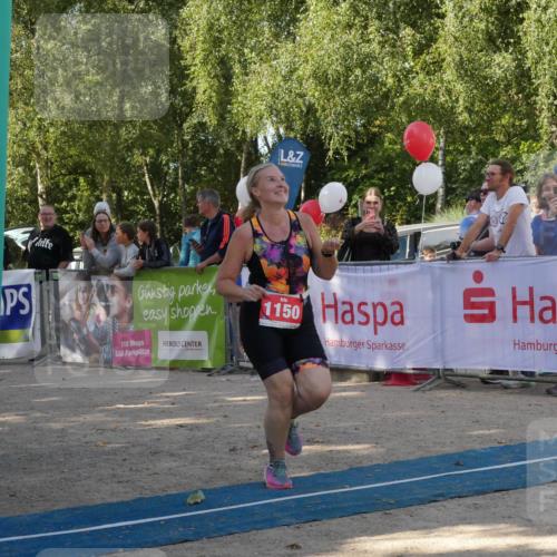 07.09.2025 - 19. Norderstedt Triathlon Zöllner http://msf.ph/oto/8781007 07.09.2025 10:56:29 Ziel 109, 114, 668, 1150 meine-sportfotos.de