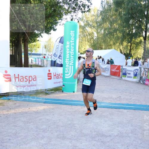 07.09.2025 - 19. Norderstedt Triathlon Zöllner http://msf.ph/oto/8781011 07.09.2025 17:37:45 Ziel 1443 meine-sportfotos.de