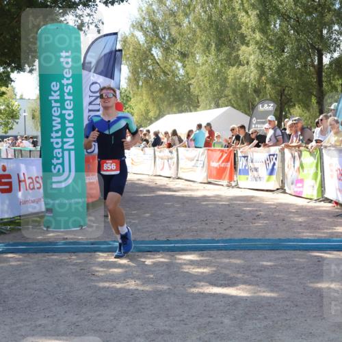07.09.2025 - 19. Norderstedt Triathlon Zöllner http://msf.ph/oto/8781021 07.09.2025 12:52:32 Ziel 856 meine-sportfotos.de
