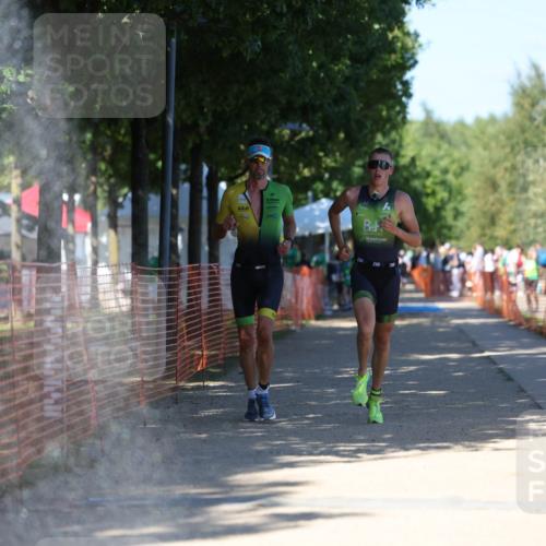 07.09.2025 - 19. Norderstedt Triathlon Michael Strokosch http://msf.ph/oto/8781022 07.09.2025 15:02:30 Laufen 1032 meine-sportfotos.de