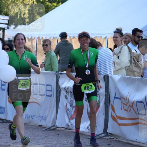 07.09.2025 - 19. Norderstedt Triathlon Zöllner http://msf.ph/oto/8781024 07.09.2025 17:38:27 Ziel 466 meine-sportfotos.de
