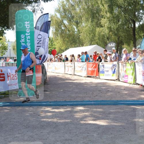 07.09.2025 - 19. Norderstedt Triathlon Zöllner http://msf.ph/oto/8781038 07.09.2025 12:52:56 Ziel 1371 meine-sportfotos.de