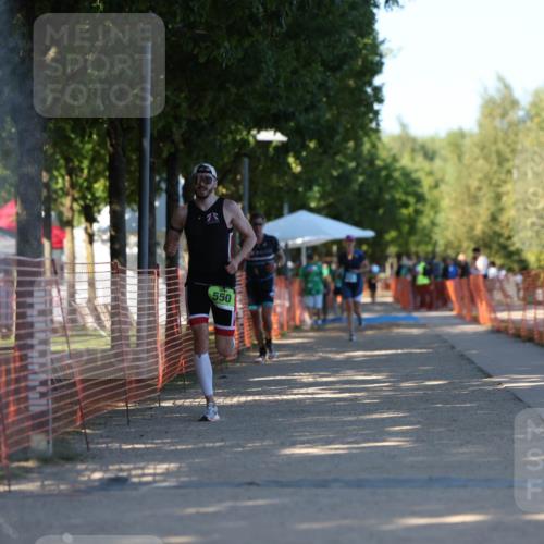 07.09.2025 - 19. Norderstedt Triathlon Michael Strokosch http://msf.ph/oto/8781056 07.09.2025 16:06:04 Laufen 550, 1484 meine-sportfotos.de