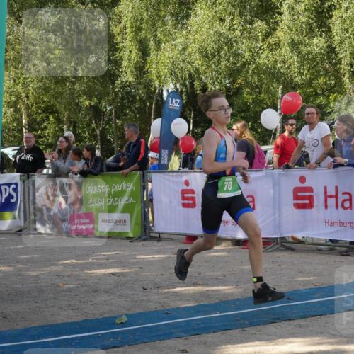 07.09.2025 - 19. Norderstedt Triathlon Zöllner http://msf.ph/oto/8781064 07.09.2025 10:56:39 Ziel 70, 102, 682 meine-sportfotos.de