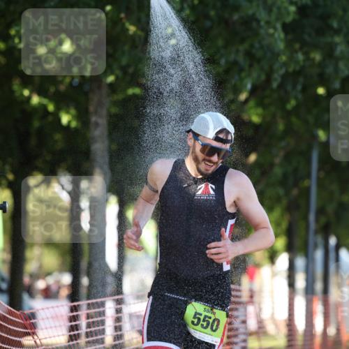 07.09.2025 - 19. Norderstedt Triathlon Michael Strokosch http://msf.ph/oto/8781082 07.09.2025 16:06:07 Laufen 550, 1484 meine-sportfotos.de