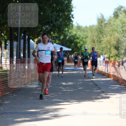 07.09.2025 - 19. Norderstedt Triathlon Michael Strokosch http://msf.ph/oto/8781089 07.09.2025 15:09:55 Laufen 364, 1010, 1013, 1416, 1431 meine-sportfotos.de