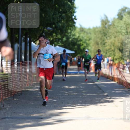 07.09.2025 - 19. Norderstedt Triathlon Michael Strokosch http://msf.ph/oto/8781096 07.09.2025 15:09:55 Laufen 364, 1010, 1013, 1416, 1431 meine-sportfotos.de