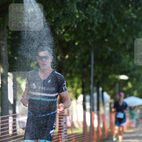 07.09.2025 - 19. Norderstedt Triathlon Michael Strokosch http://msf.ph/oto/8781128 07.09.2025 16:06:13 Laufen 1470, 1484 meine-sportfotos.de
