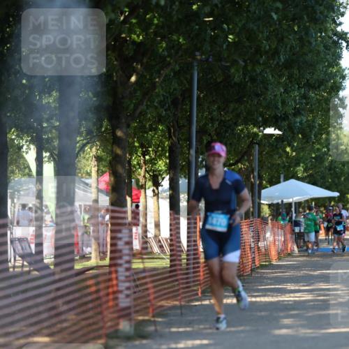 07.09.2025 - 19. Norderstedt Triathlon Michael Strokosch http://msf.ph/oto/8781132 07.09.2025 16:06:15 Laufen 1470, 1484 meine-sportfotos.de