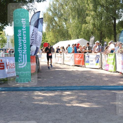 07.09.2025 - 19. Norderstedt Triathlon Zöllner http://msf.ph/oto/8781139 07.09.2025 12:53:47 Ziel 1350 meine-sportfotos.de