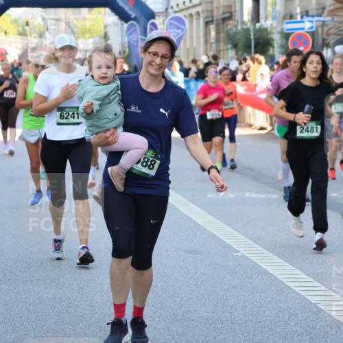 07.09.2025 - BARMER Alsterlauf Strokosch-Dieckow http://msf.ph/oto/8781142 07.09.2025 10:05:47 Ziel 2043, 2744, 3023, 3154, 3991, 4082, 4178, 4179, 4230, 4342, 4355, 4401, 4455, 4465, 4537, 4570, 4793, 4807, 5105, 5363, 5431, 5432, 5478, 5595, 5621, 5728, 5762, 5811, 6085, 6101, 6129, 6221, 6231, 8023, 8064, 8121, 8184, 8185, 8332, 8333, 8466 meine-sportfotos.de