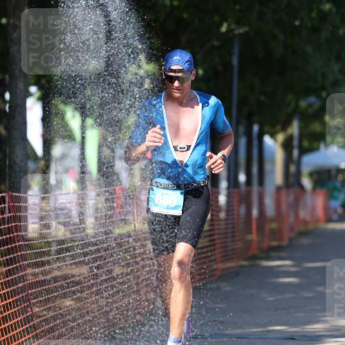 07.09.2025 - 19. Norderstedt Triathlon Michael Strokosch http://msf.ph/oto/8781154 07.09.2025 15:10:06 Laufen 363, 880, 1010, 1013 meine-sportfotos.de