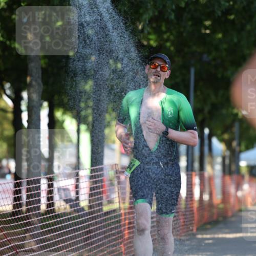 07.09.2025 - 19. Norderstedt Triathlon Michael Strokosch http://msf.ph/oto/8781263 07.09.2025 16:06:45 Laufen 453, 512, 917, 1494 meine-sportfotos.de