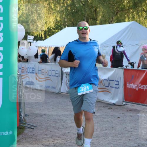 07.09.2025 - 19. Norderstedt Triathlon Zöllner http://msf.ph/oto/8781264 07.09.2025 17:39:17 Ziel 381 meine-sportfotos.de