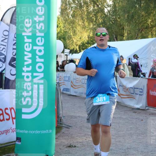 07.09.2025 - 19. Norderstedt Triathlon Zöllner http://msf.ph/oto/8781282 07.09.2025 17:39:18 Ziel 381 meine-sportfotos.de
