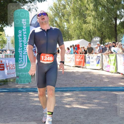 07.09.2025 - 19. Norderstedt Triathlon Zöllner http://msf.ph/oto/8781331 07.09.2025 12:55:02 Ziel 756, 1346 meine-sportfotos.de