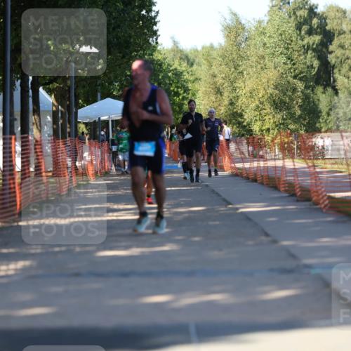 07.09.2025 - 19. Norderstedt Triathlon Michael Strokosch http://msf.ph/oto/8781336 07.09.2025 16:07:10 Laufen 464, 524, 1479 meine-sportfotos.de