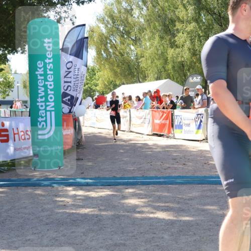 07.09.2025 - 19. Norderstedt Triathlon Zöllner http://msf.ph/oto/8781386 07.09.2025 12:55:34 Ziel 292 meine-sportfotos.de
