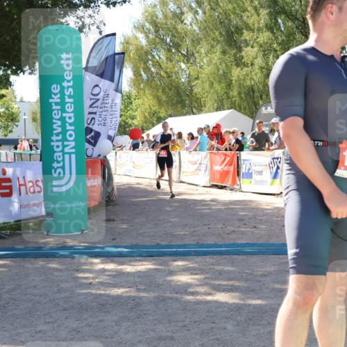 07.09.2025 - 19. Norderstedt Triathlon Zöllner http://msf.ph/oto/8781389 07.09.2025 12:55:34 Ziel 292 meine-sportfotos.de