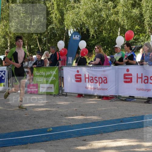 07.09.2025 - 19. Norderstedt Triathlon Zöllner http://msf.ph/oto/8781402 07.09.2025 10:57:54 Ziel 655, 669, 1125 meine-sportfotos.de
