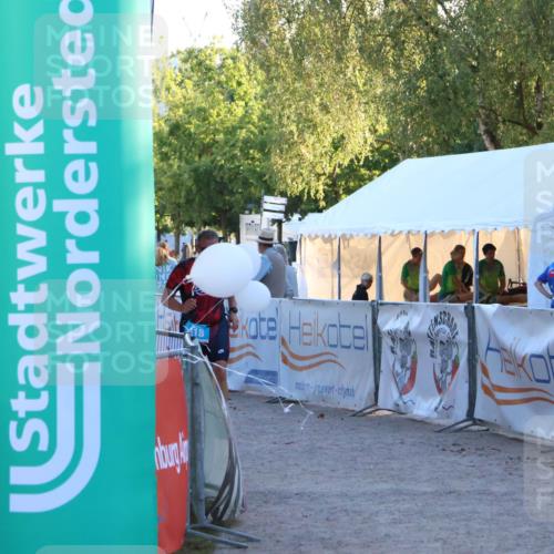 07.09.2025 - 19. Norderstedt Triathlon Zöllner http://msf.ph/oto/8781425 07.09.2025 17:42:54 Ziel 418 meine-sportfotos.de
