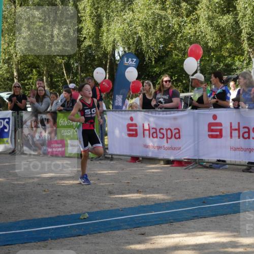 07.09.2025 - 19. Norderstedt Triathlon Zöllner http://msf.ph/oto/8781450 07.09.2025 10:58:02 Ziel 130 meine-sportfotos.de