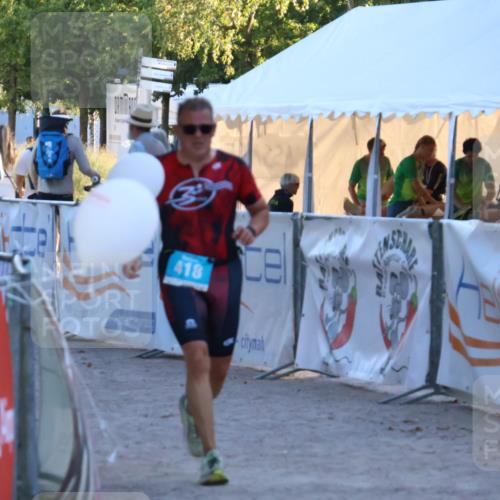 07.09.2025 - 19. Norderstedt Triathlon Zöllner http://msf.ph/oto/8781453 07.09.2025 17:42:55 Ziel 418 meine-sportfotos.de
