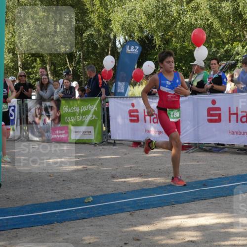 07.09.2025 - 19. Norderstedt Triathlon Zöllner http://msf.ph/oto/8781530 07.09.2025 10:58:17 Ziel 60, 108, 115, 638, 670 meine-sportfotos.de