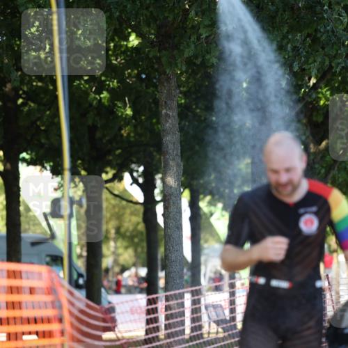 07.09.2025 - 19. Norderstedt Triathlon Michael Strokosch http://msf.ph/oto/8781546 07.09.2025 16:07:45 Laufen 496, 497, 535 meine-sportfotos.de